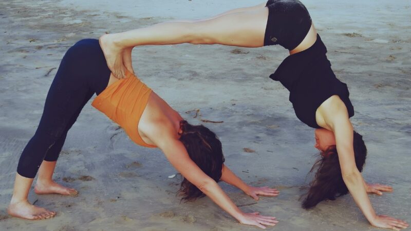 Simple yoga for two